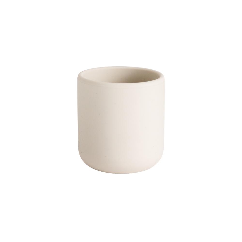 nestling silicone training cup in oat