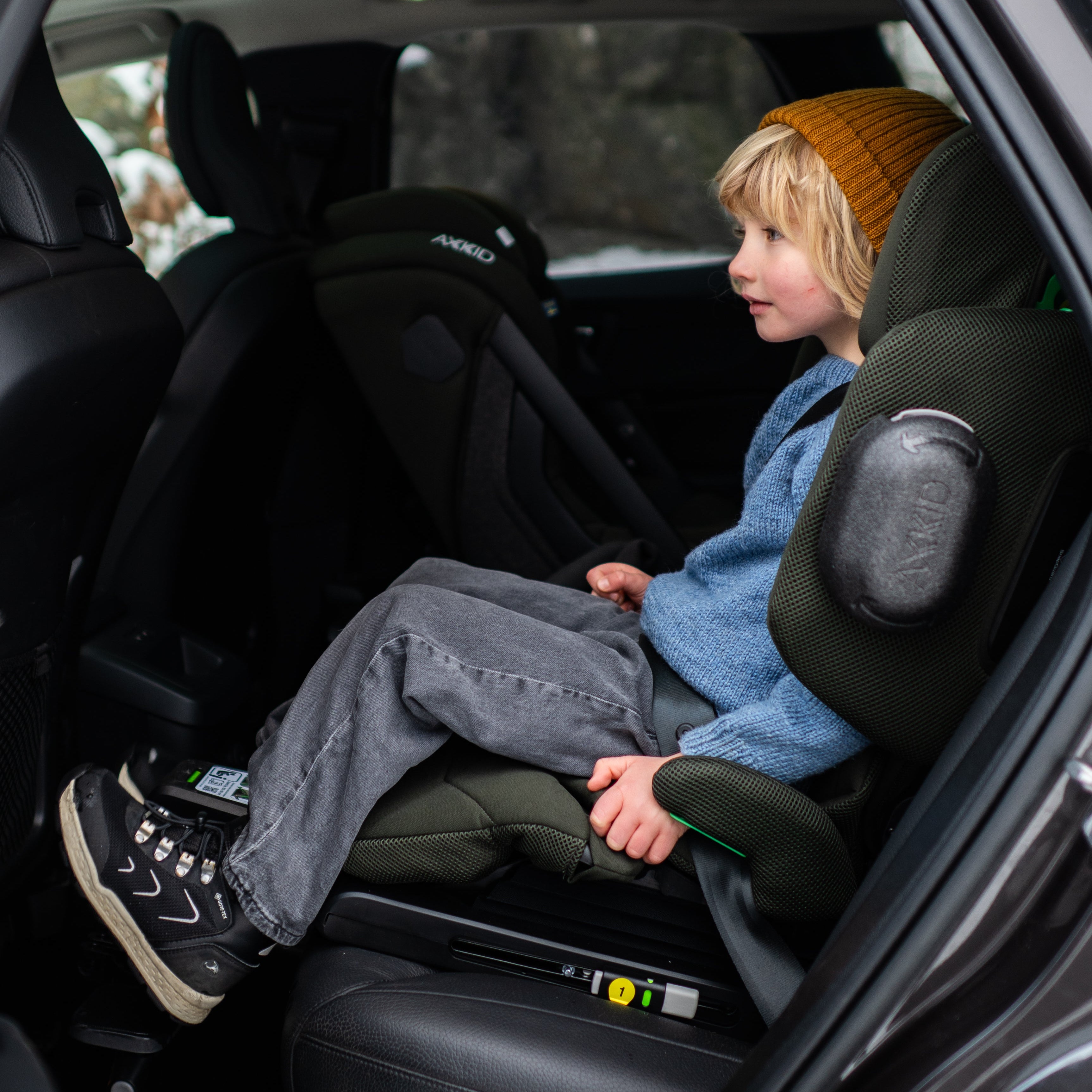 axkid up booster seat