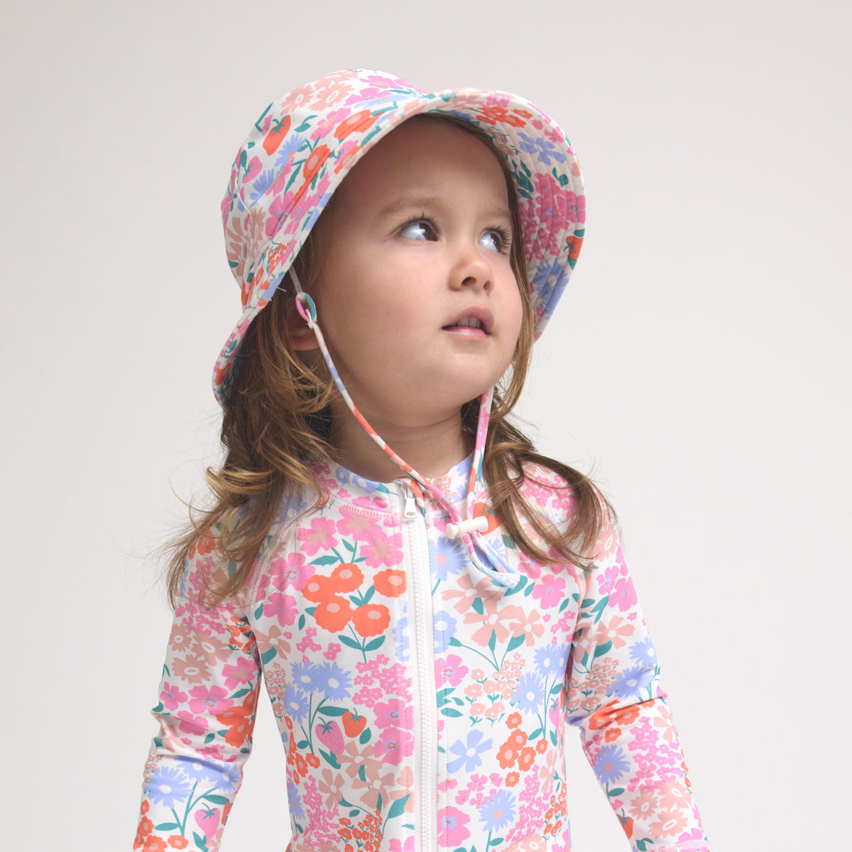 crywolf swim bucket hat