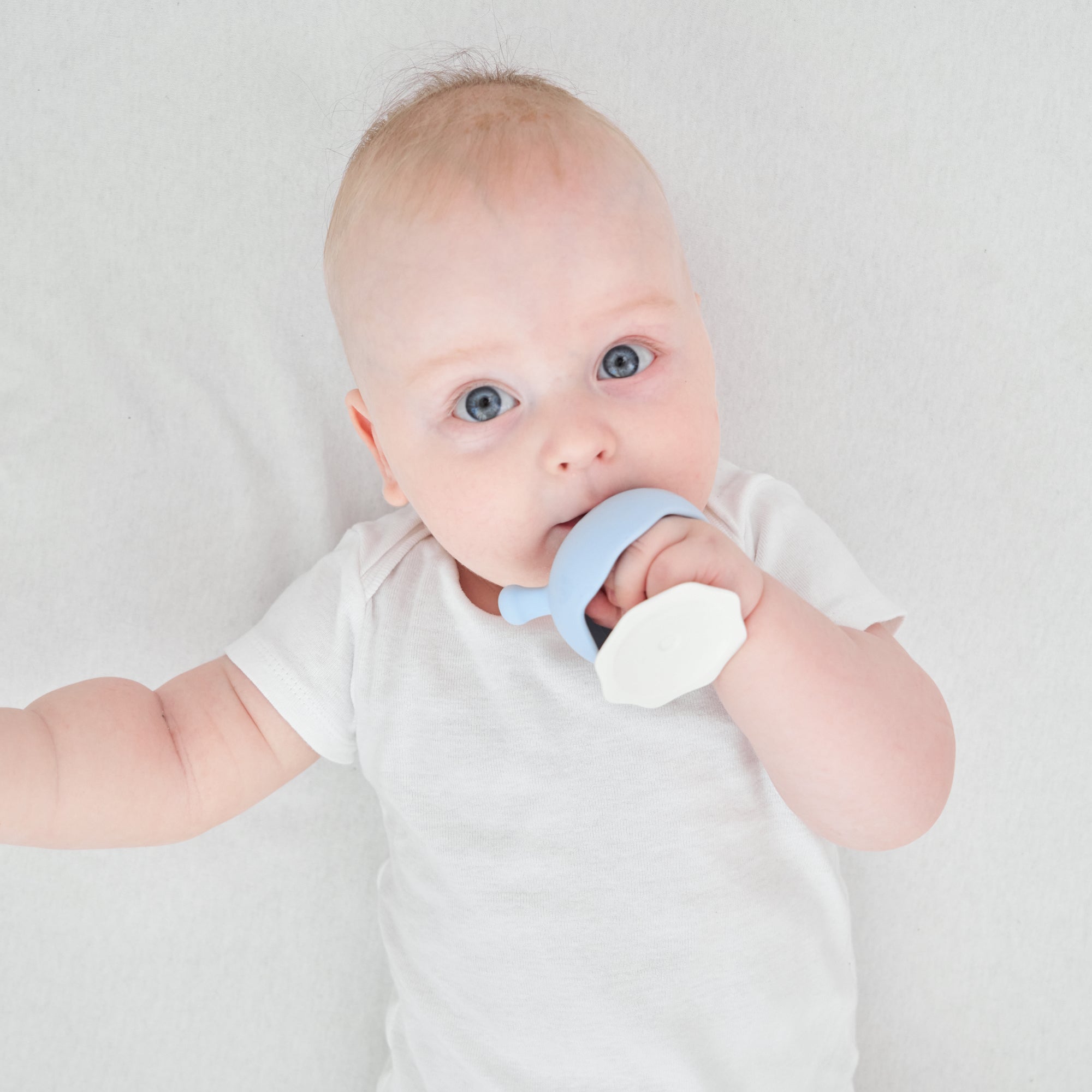 Mombella Mushroom Teether