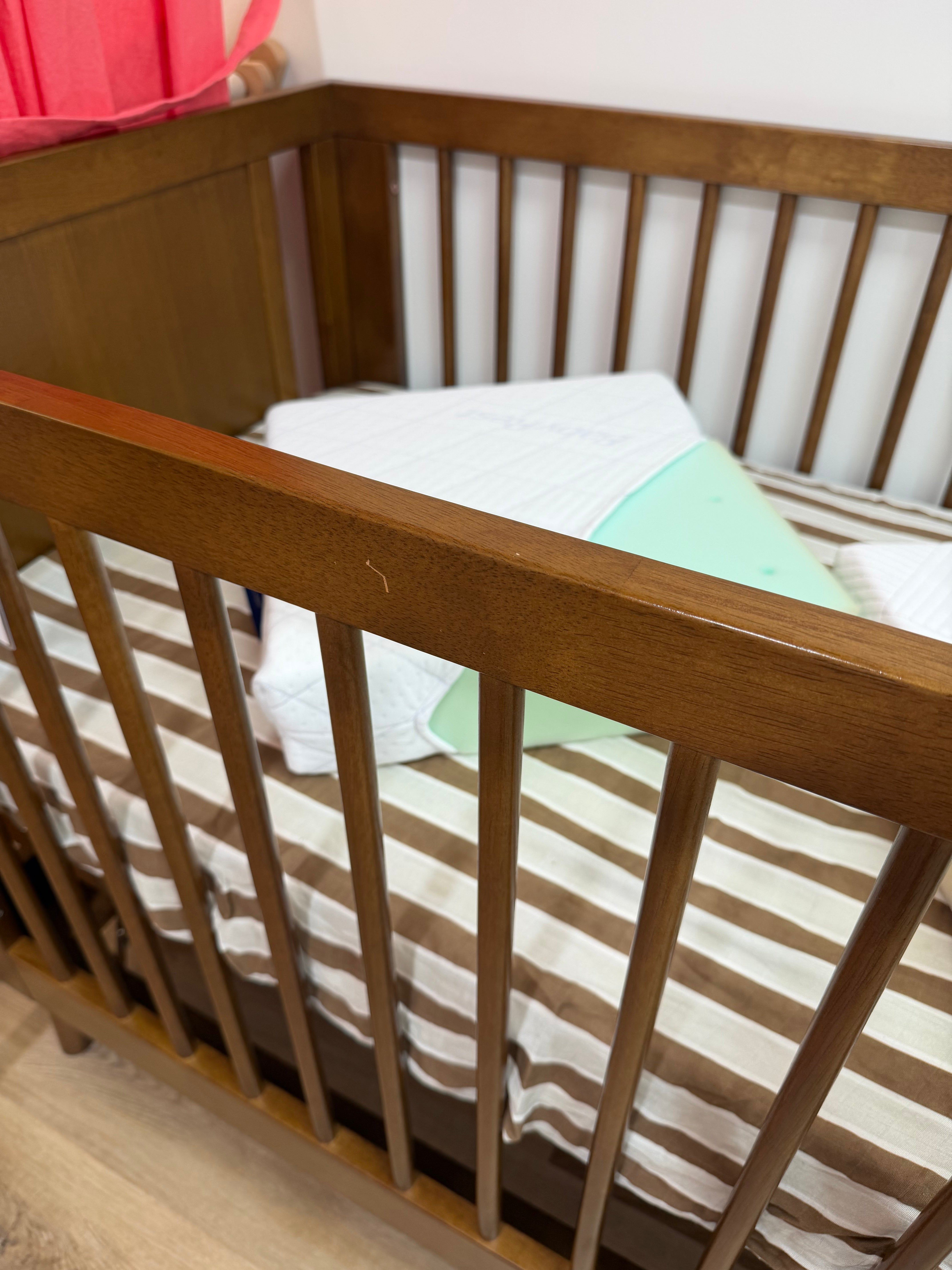 Babyrest Kaya cot teak