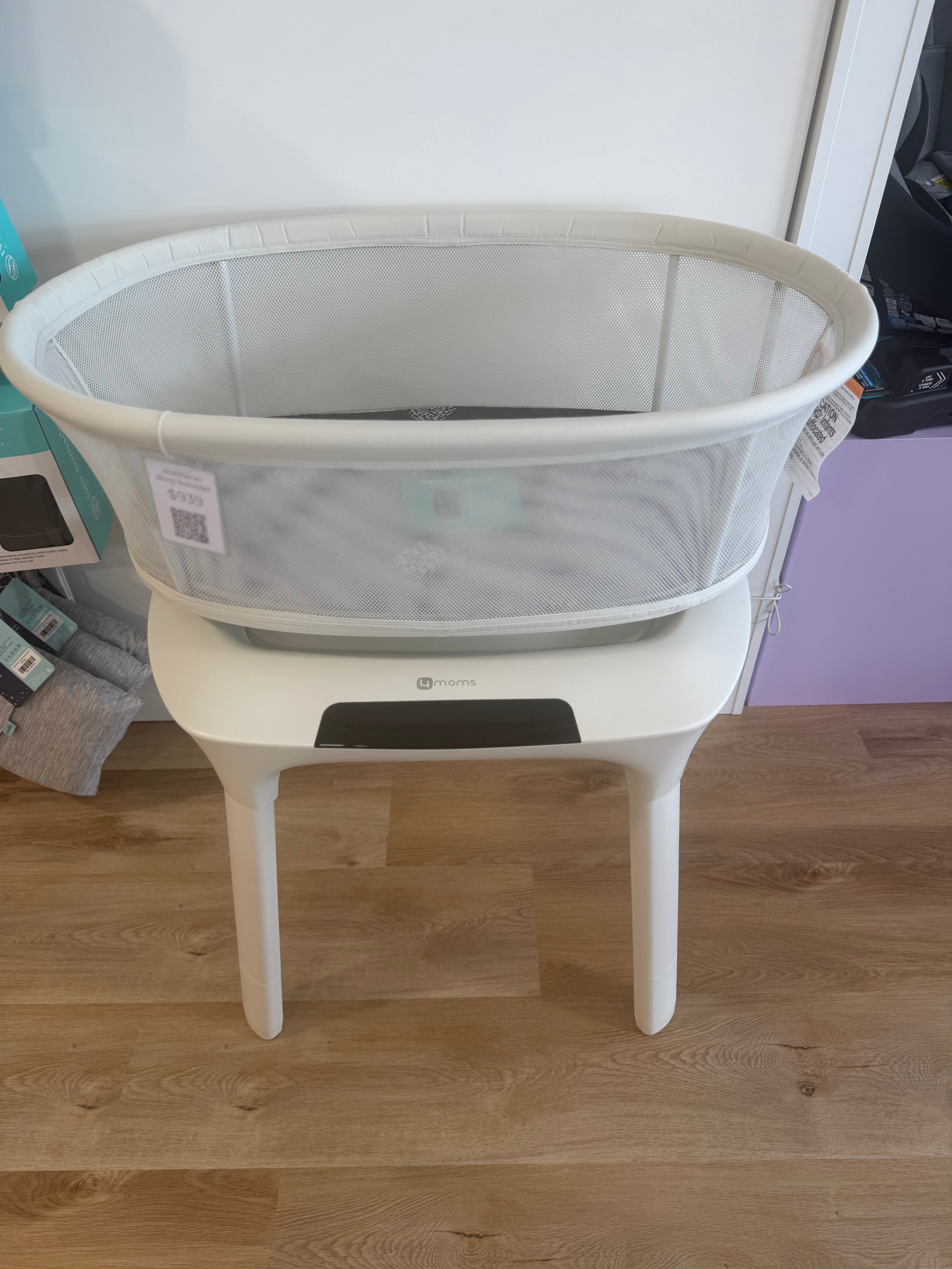 Mamaroo sleep bassinet