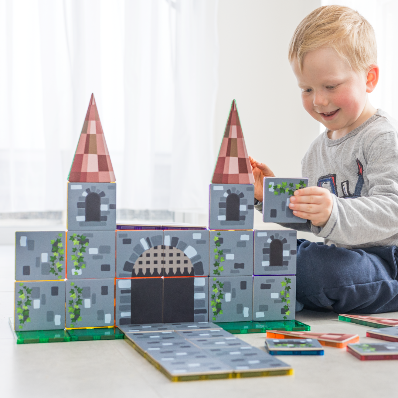 40 Piece Castle Pack magnetic tile topper set