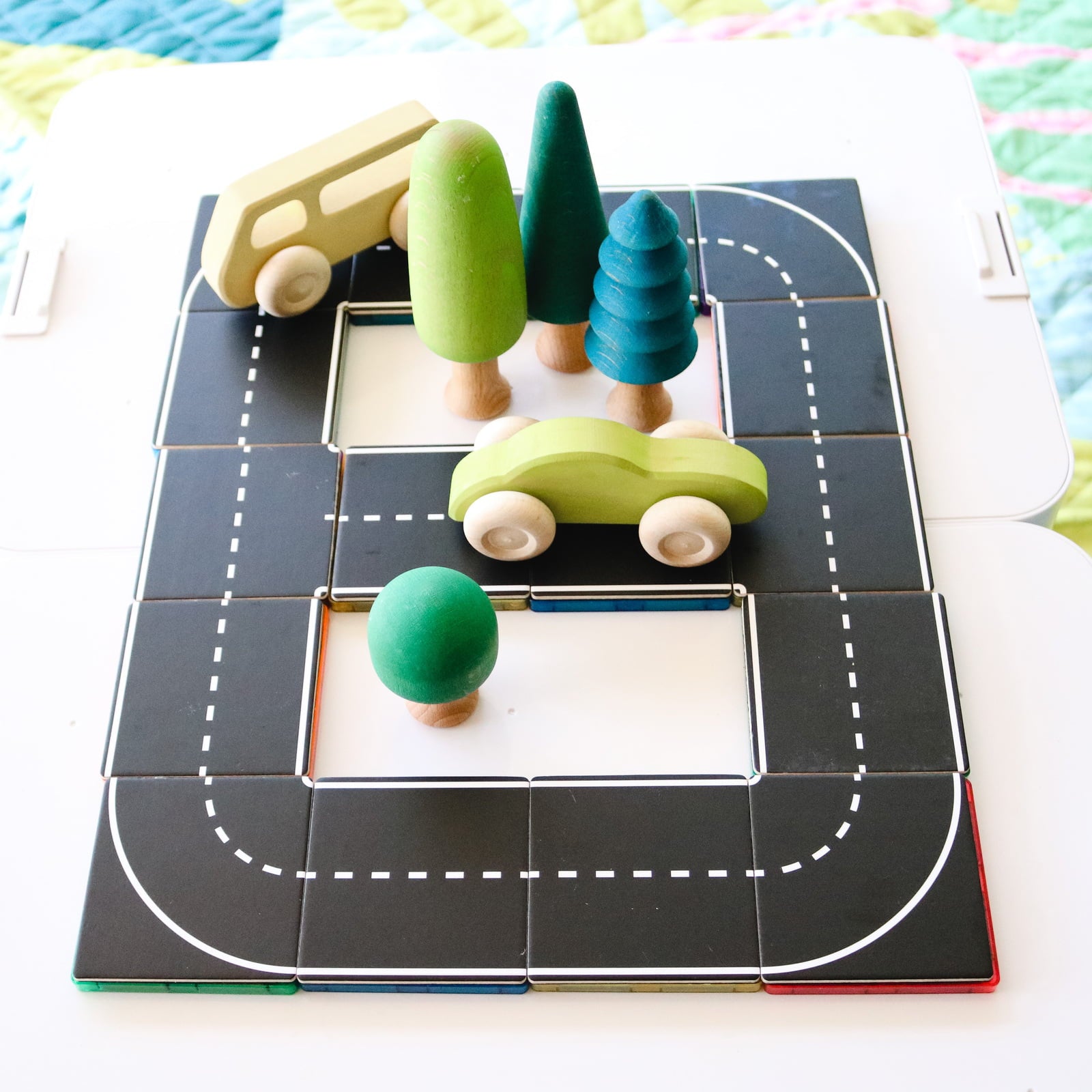 40 Piece Road Pack magnetic tile road pieces