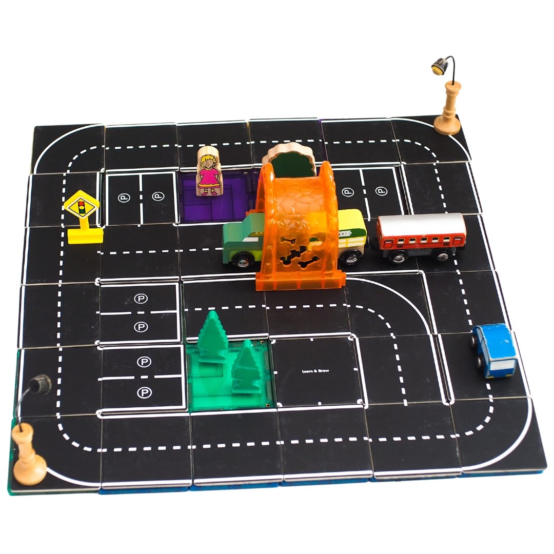 40 Piece Road Pack magnetic tile topper set