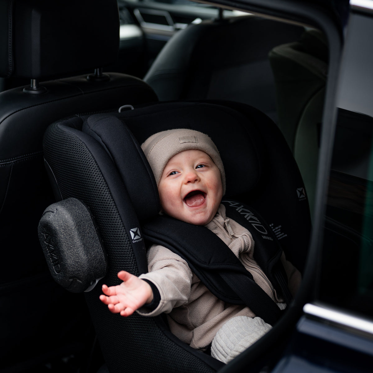 axkid minikid core car seat
