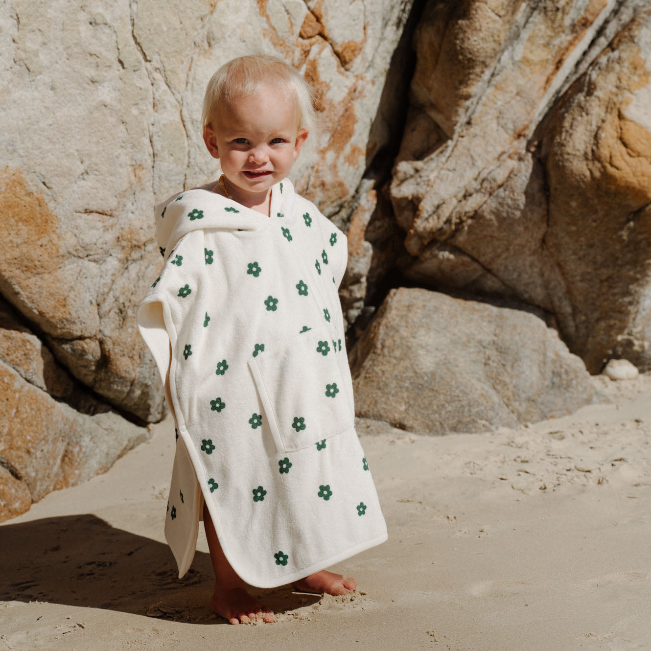 nature baby poncho flora