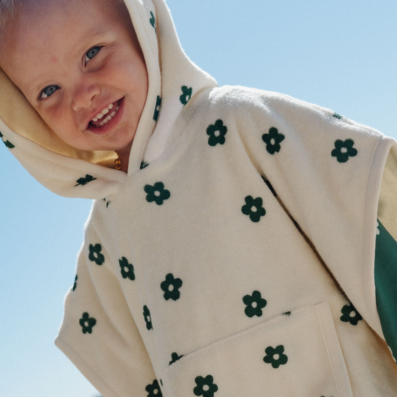 nature baby poncho flora