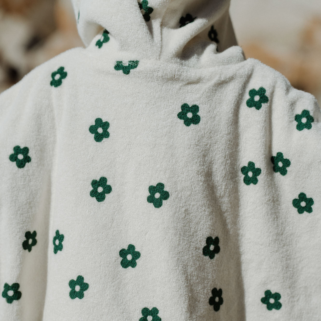 nature baby poncho flora