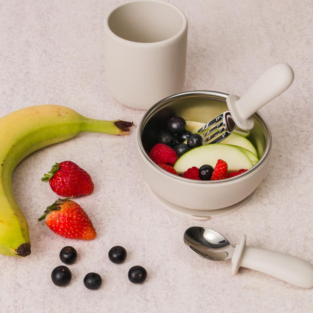 nestling dinnerware in oat