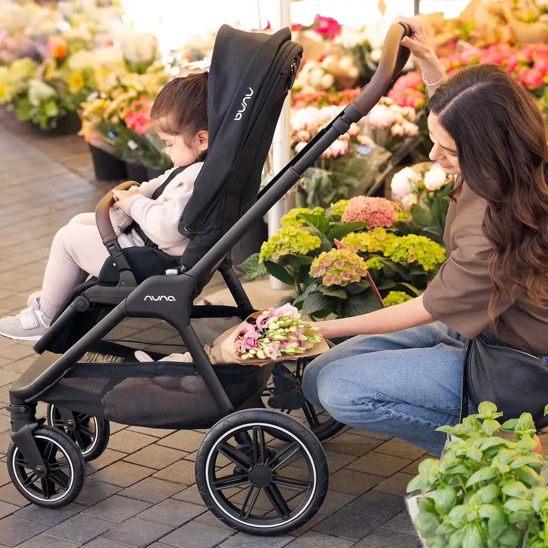 Nuna Triv Lx Biscotti