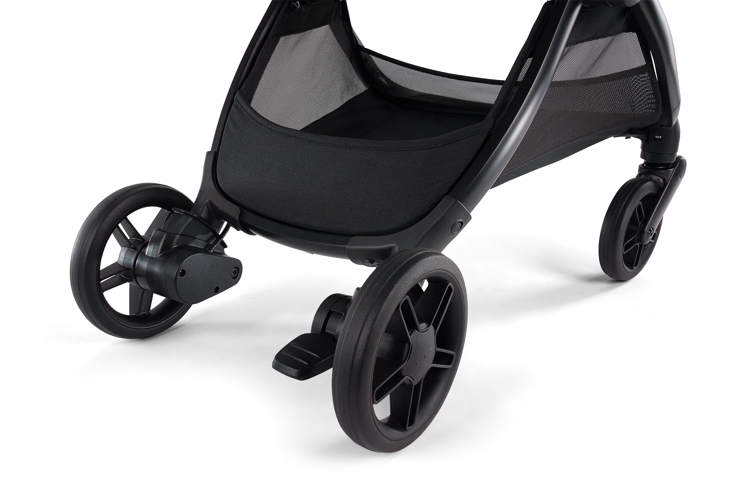 Storage basket on the Nuna VIAA cabn stroller