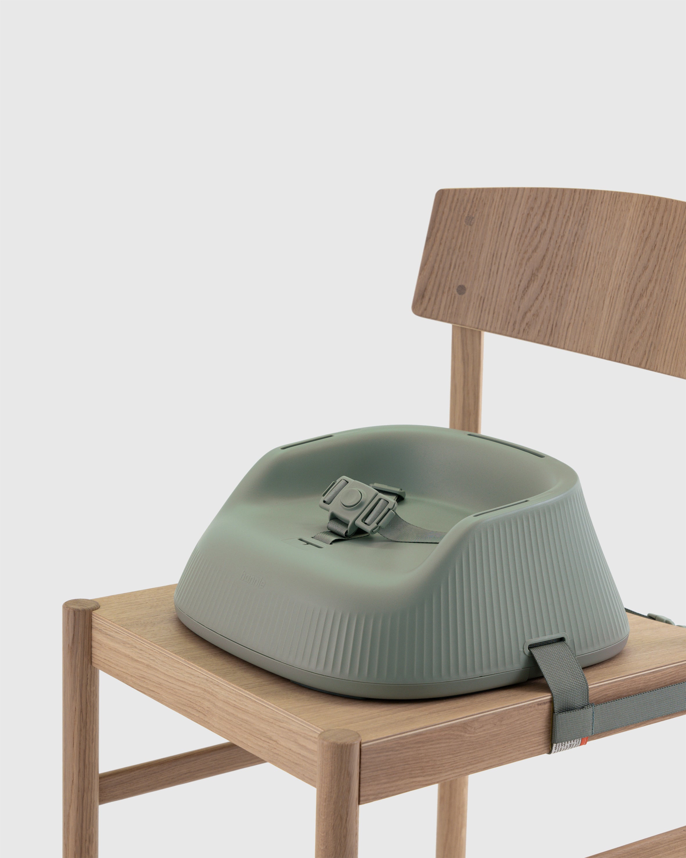 Hannie portable highchair