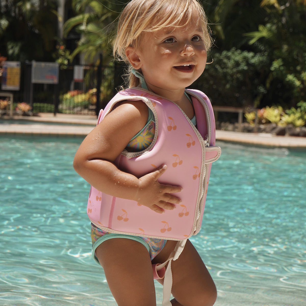 SUNNYLIFE swim vest