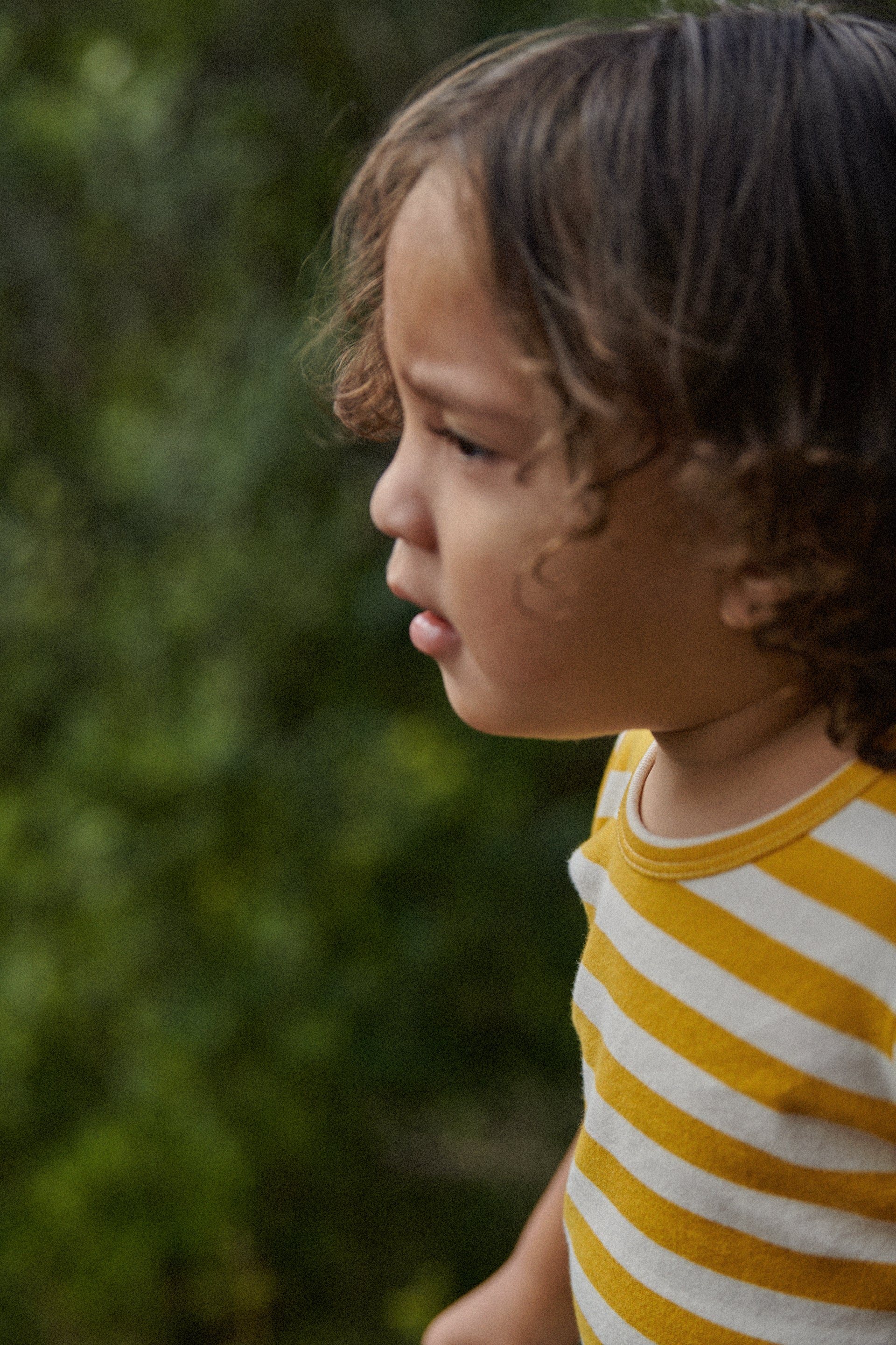 River tee golden sea stripe