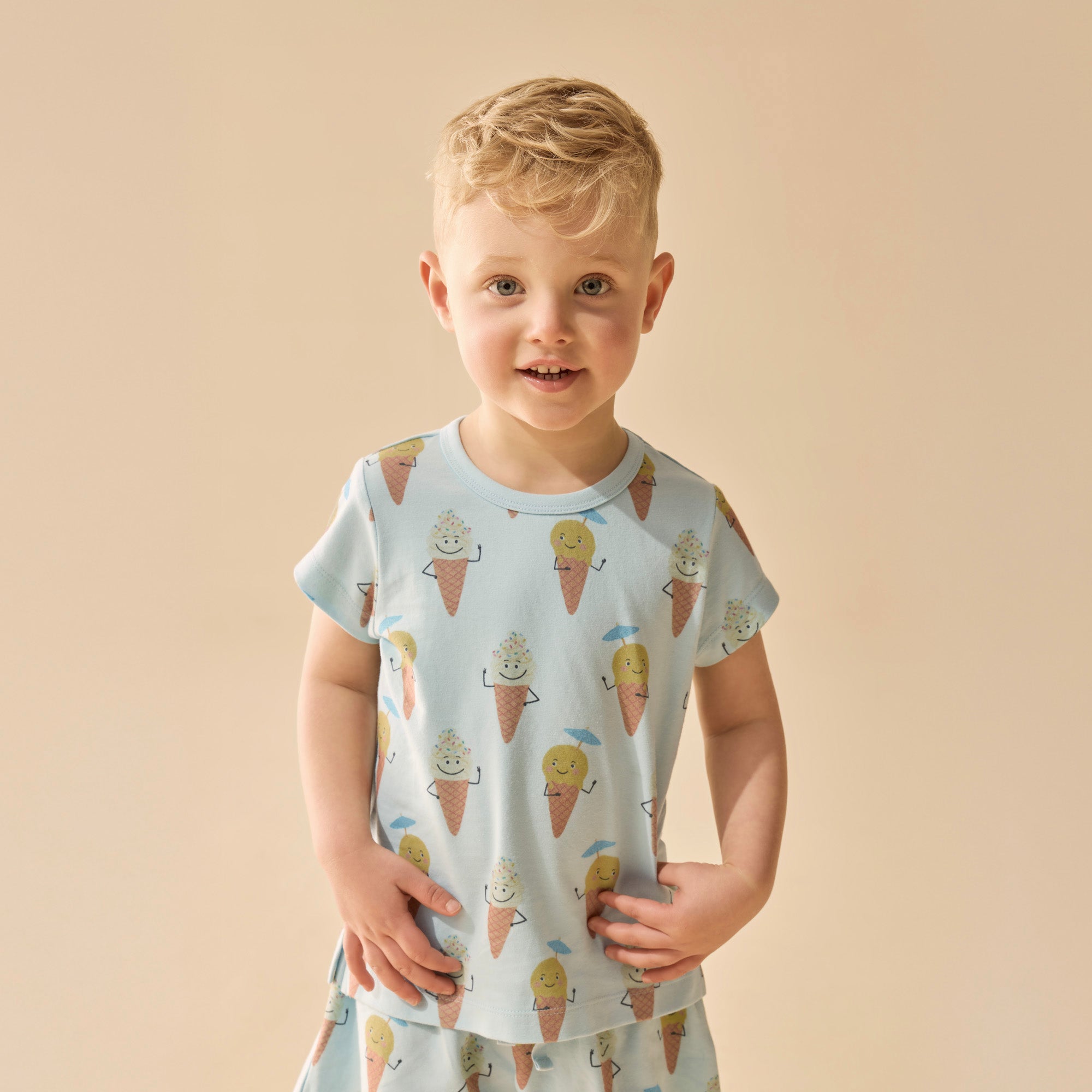 frosty friends short sleeve pj set