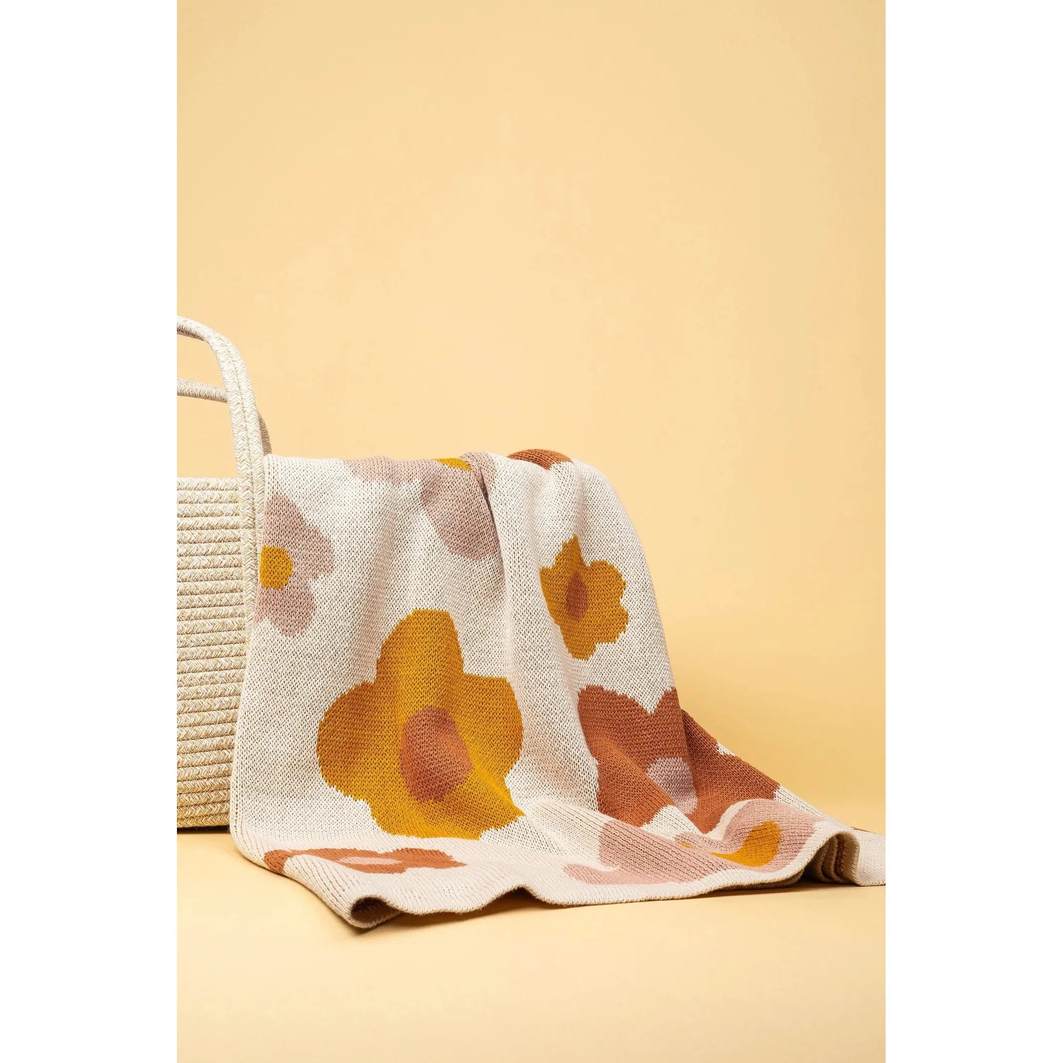 Kiin bloom organic cotton blanket