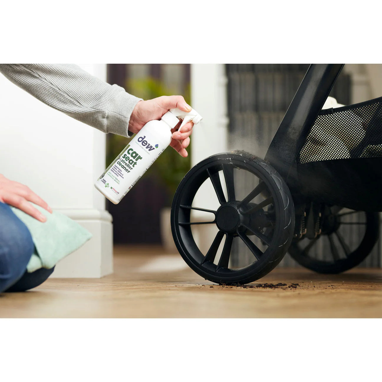 Dew carseat and stroller cleaner
