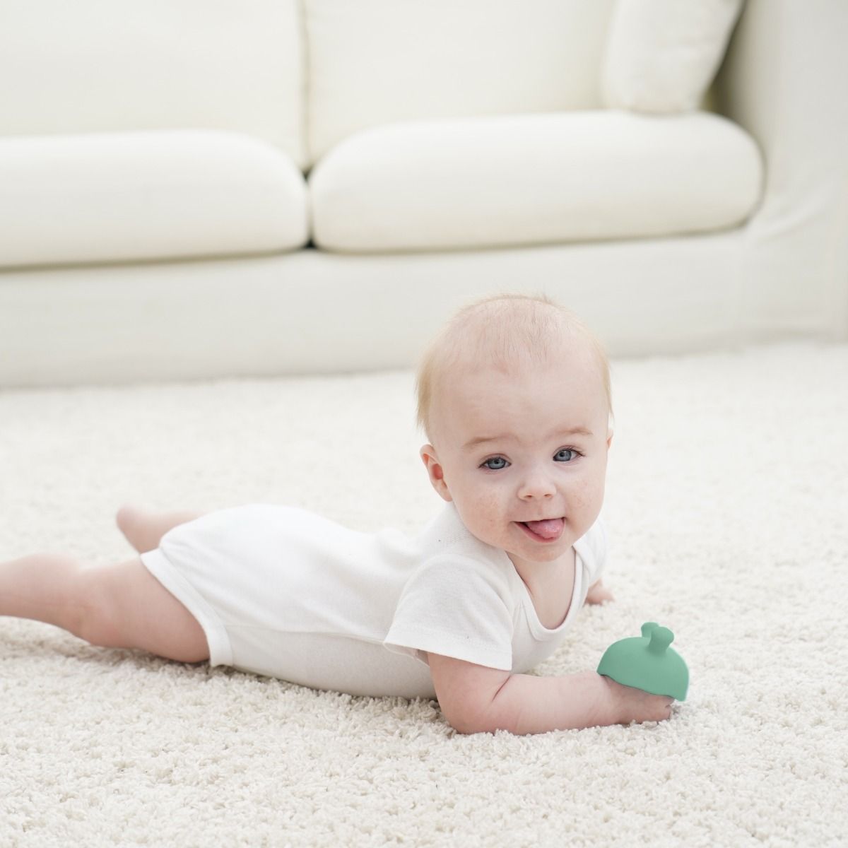 Mombella Mushroom teether