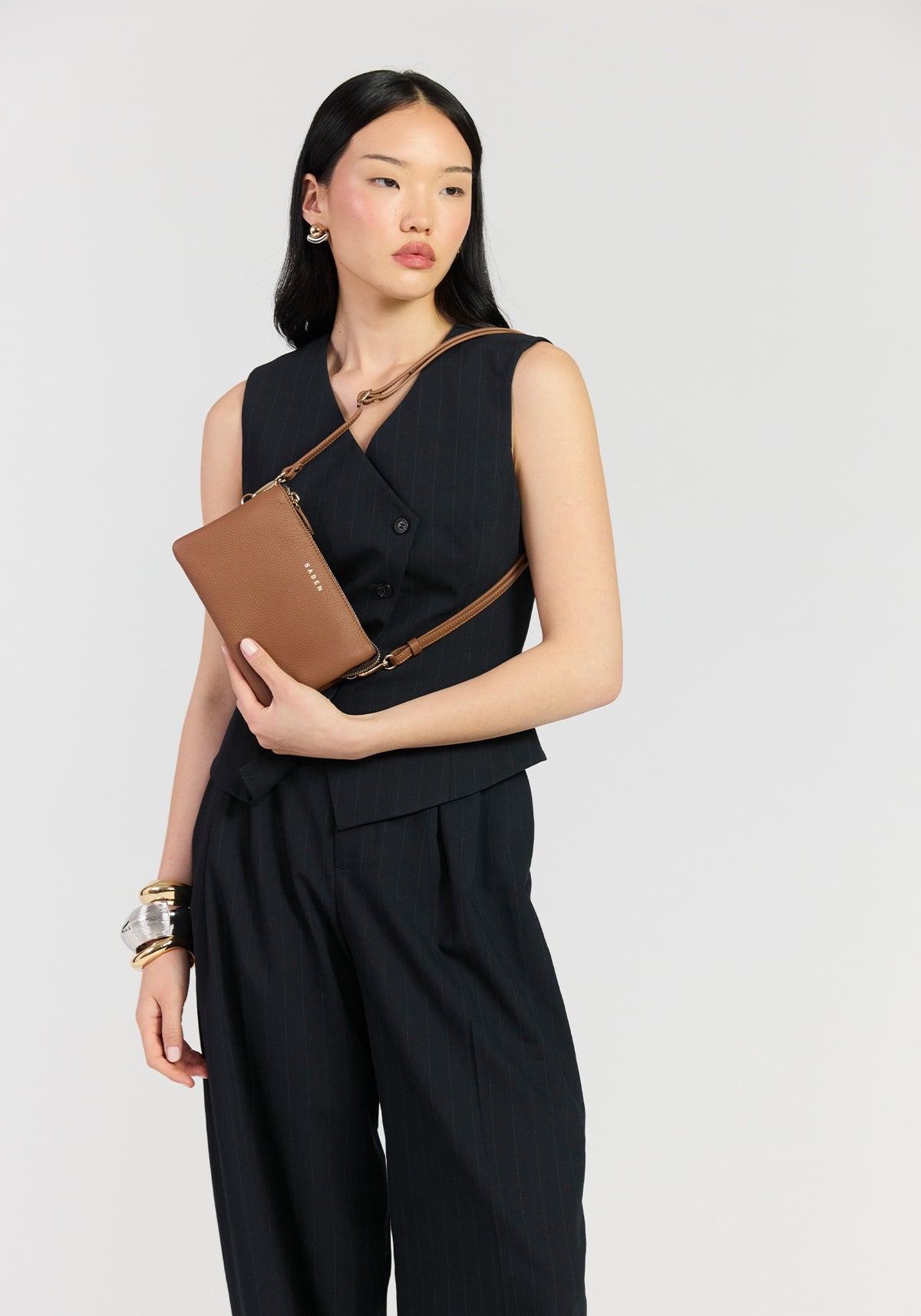 Saben Tilly crossbody tan worn crossbody