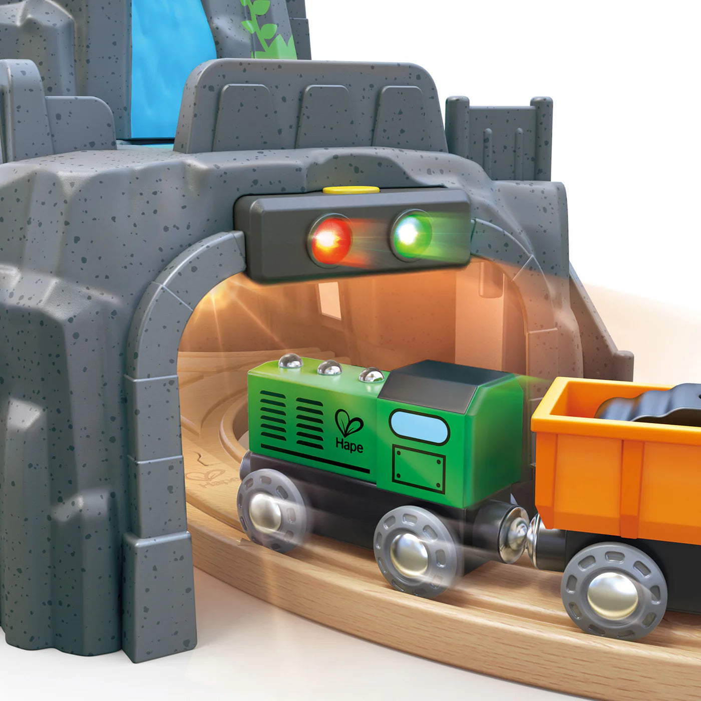 Hape Mountain Tunnel