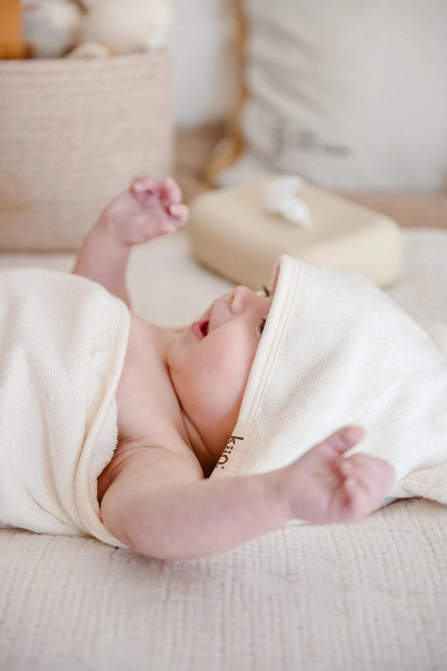 Kiin Hooded Towel