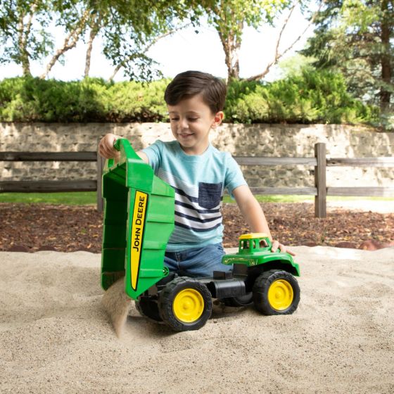 John Deere Big Scoop Dump Truck