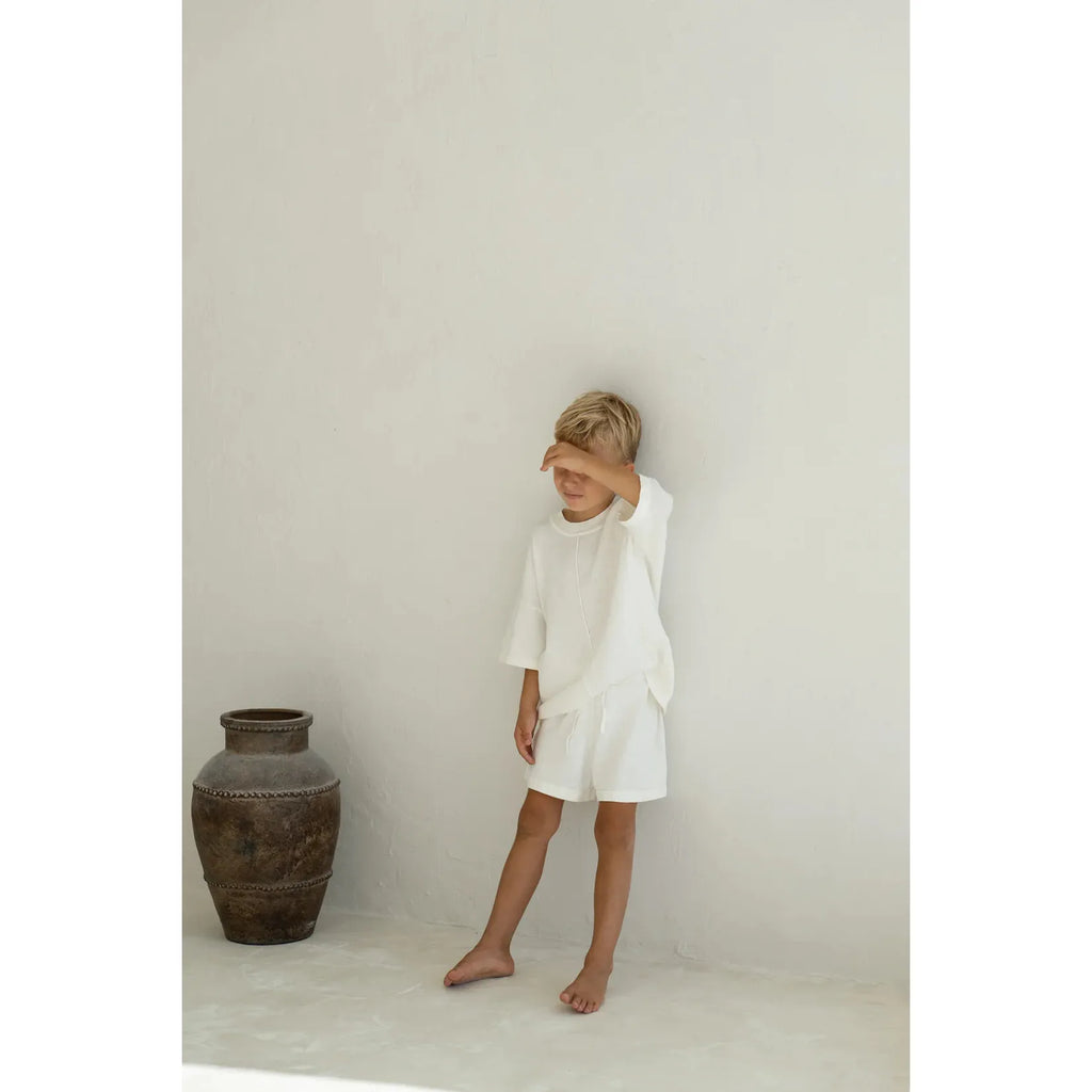 Illoura Knit Shorts White