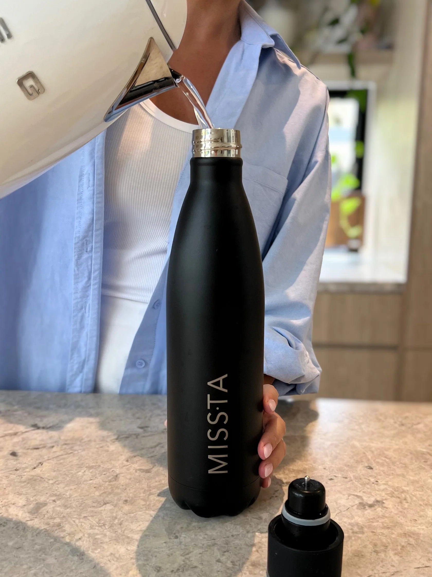 Missta Formula Thermos Bottle Black