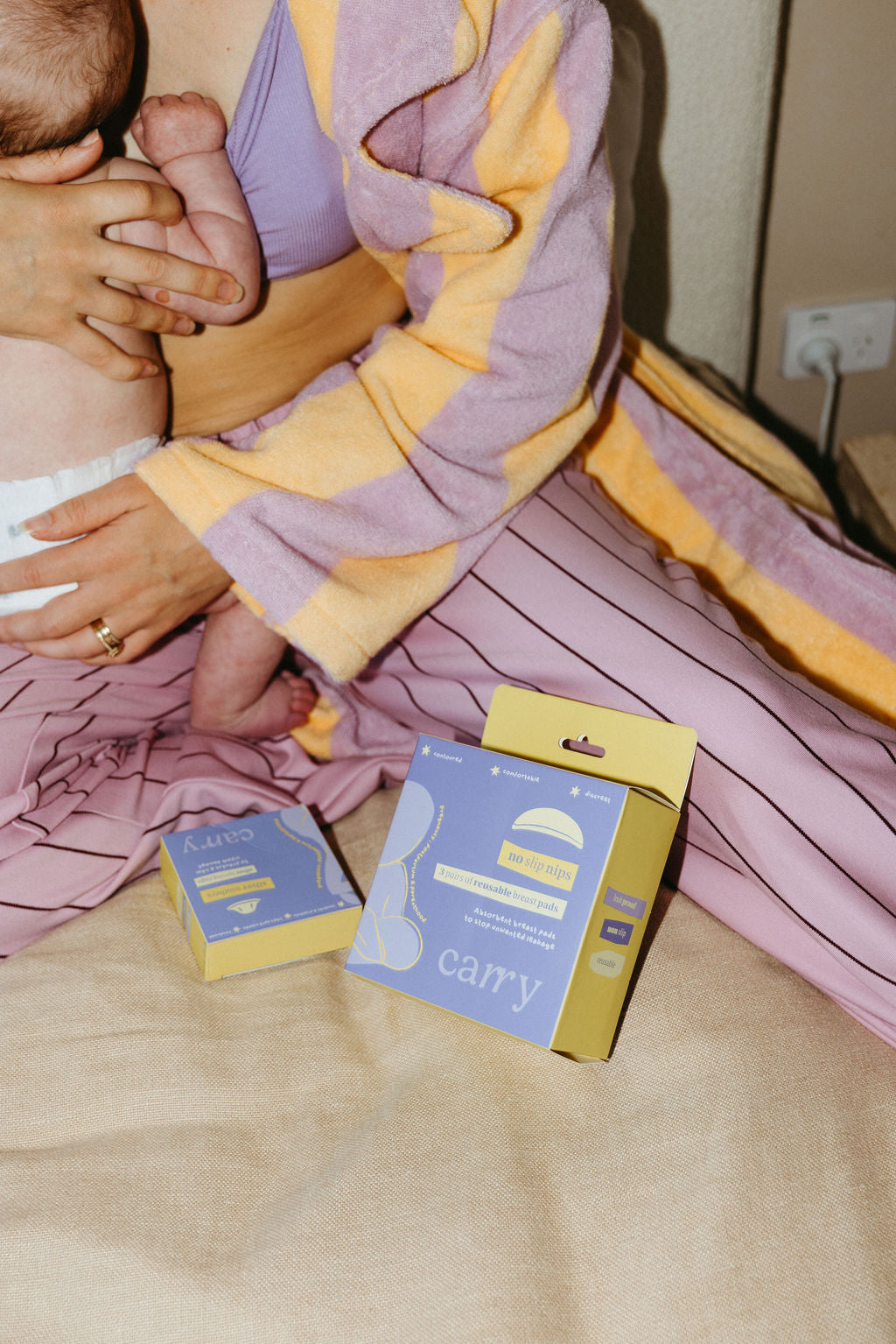 Carry reusable breast pads