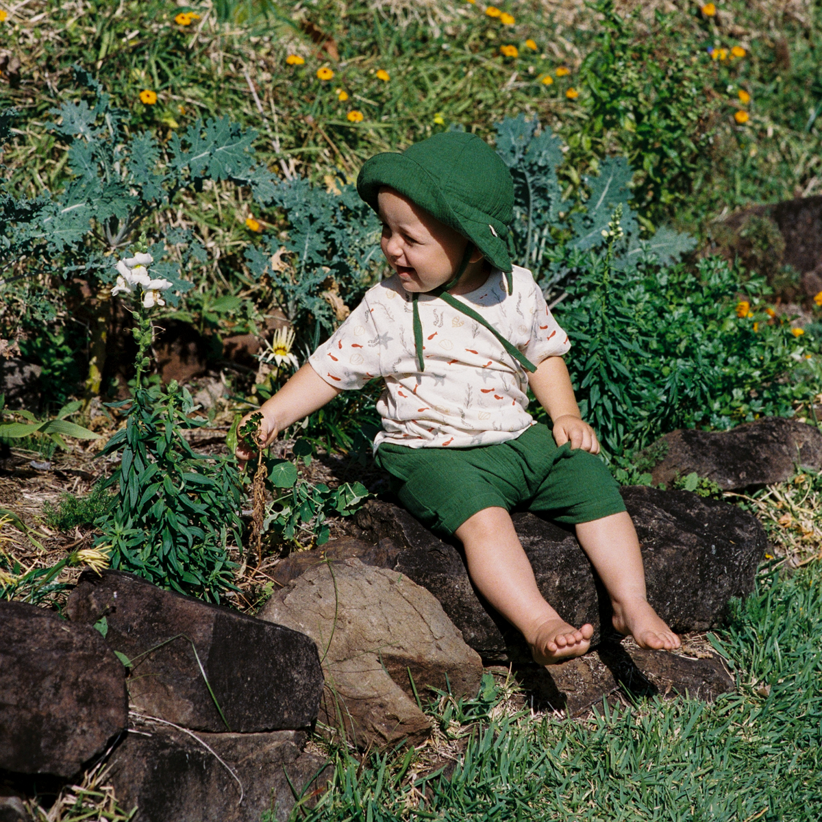 Muslin Sunhat in Fir Green worn by child