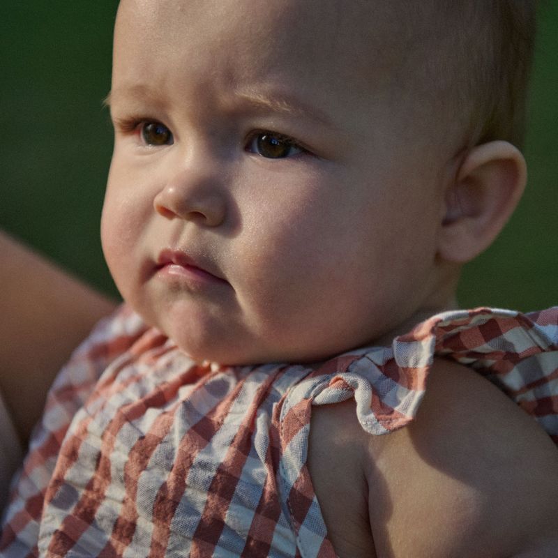 nature baby petal set in dandelion gingham