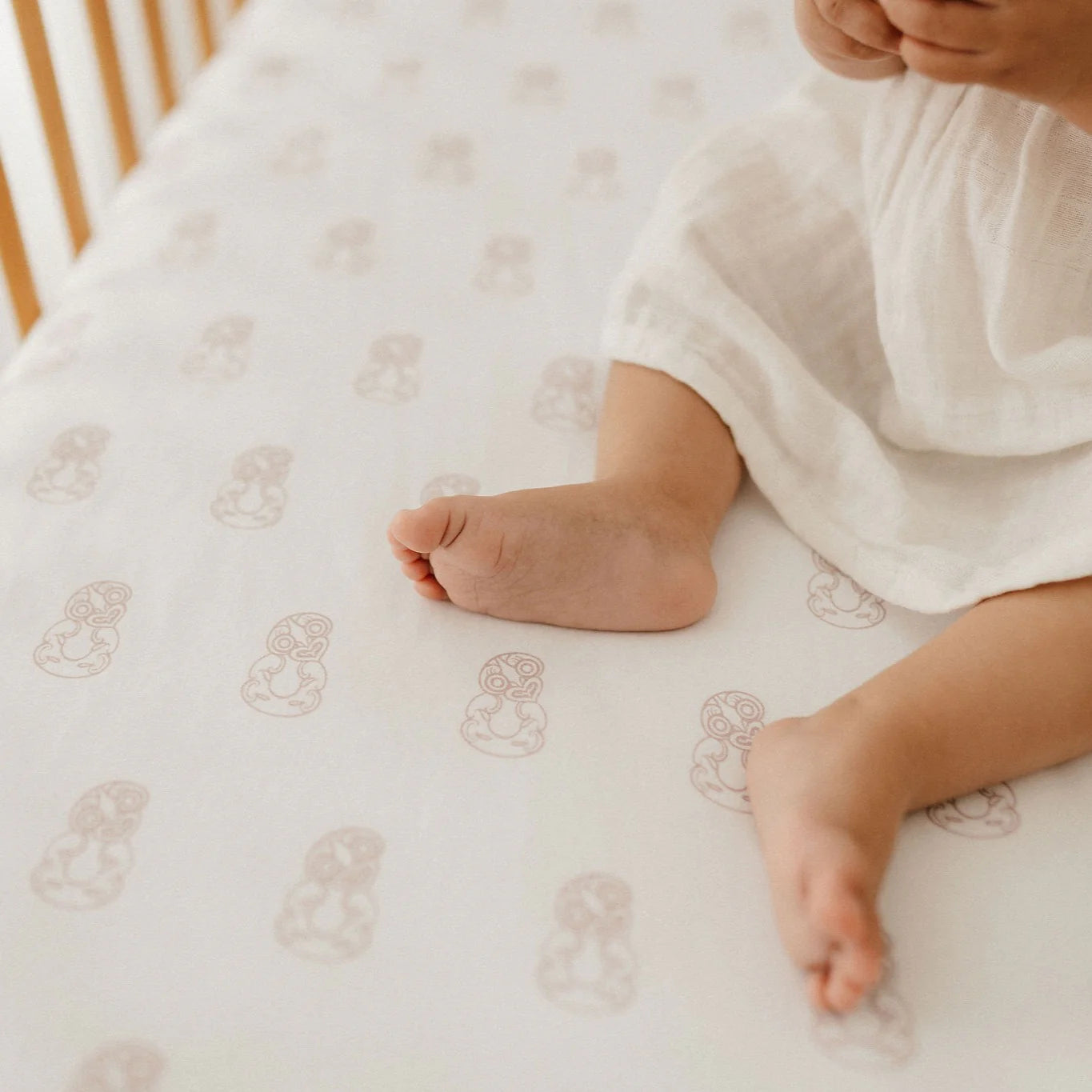 tiki cot sheet mauve