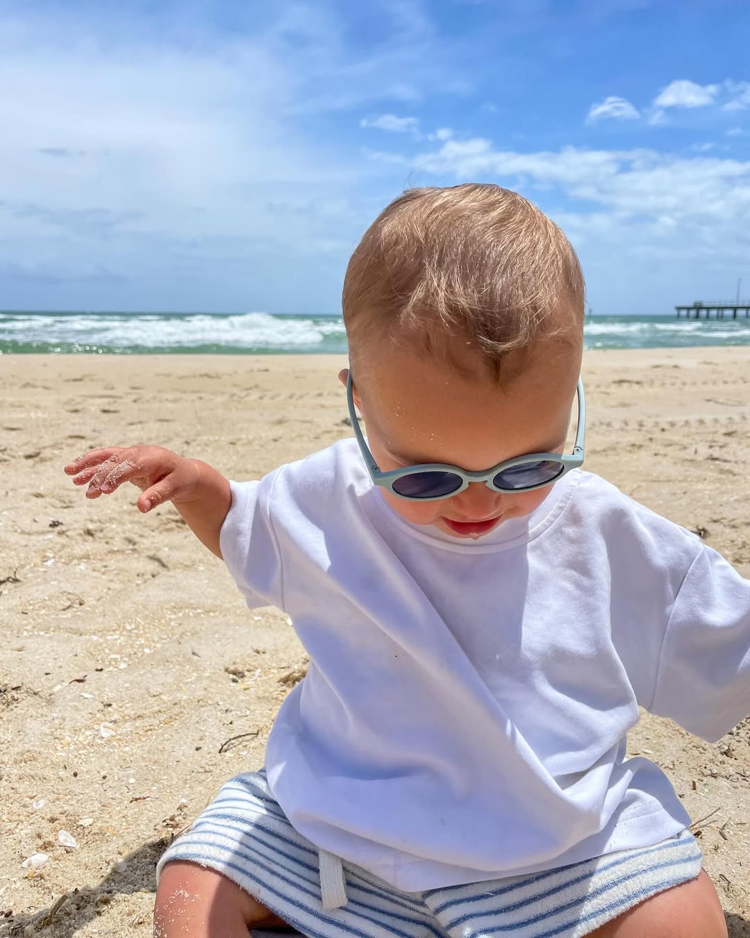 Bukibaby t shade baby sunglasses