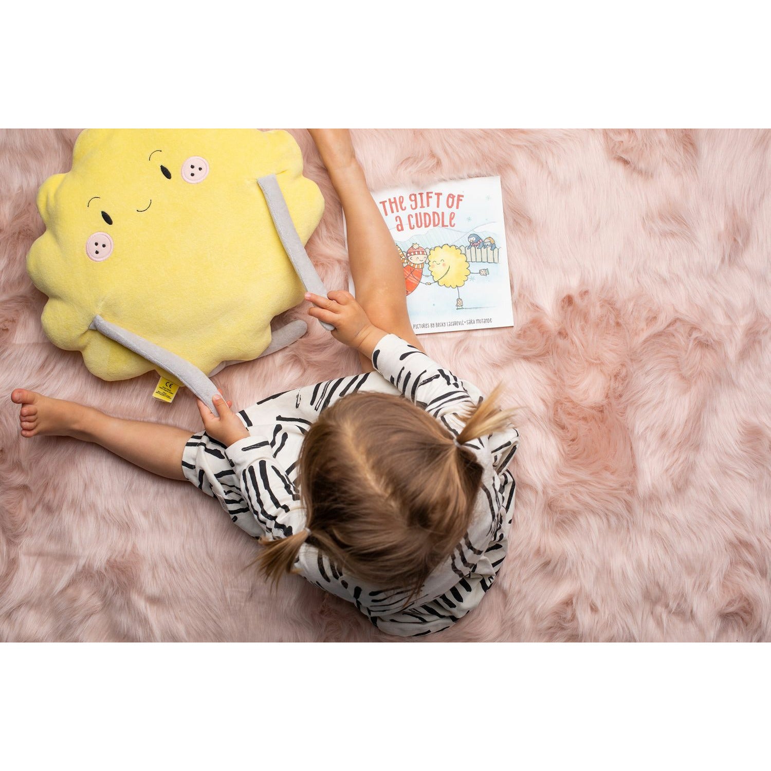 The Kiss Co - The Gift of A Cuddle