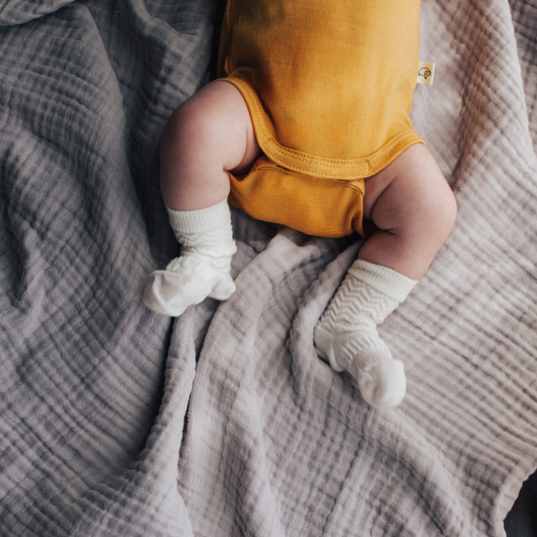 Lamington Merino Crew Socks - Pearl White Zig Zag