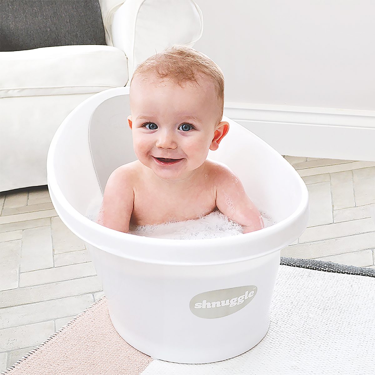 Shnuggle Bath - White with grey stars