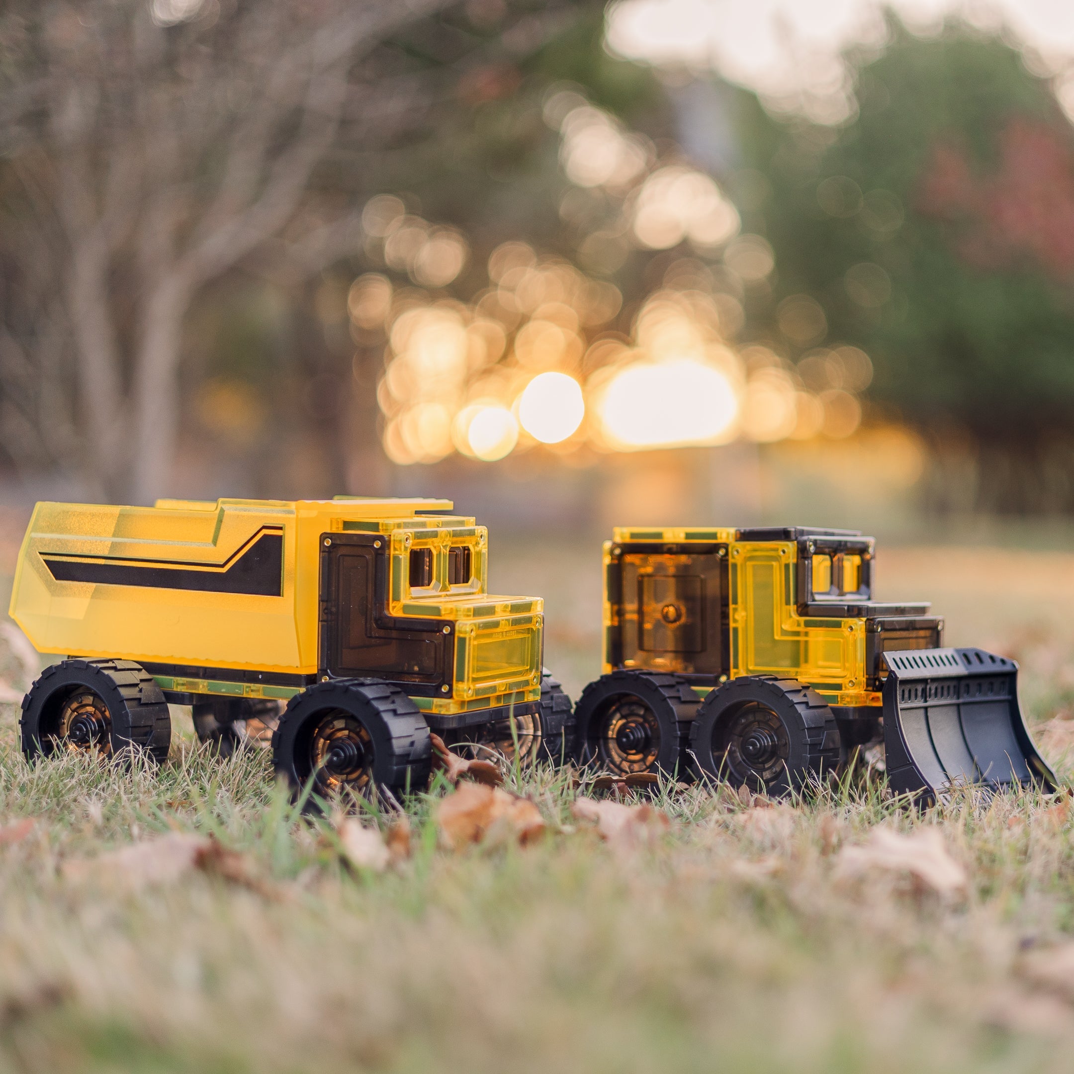 22 Piece Mega Earth Movers