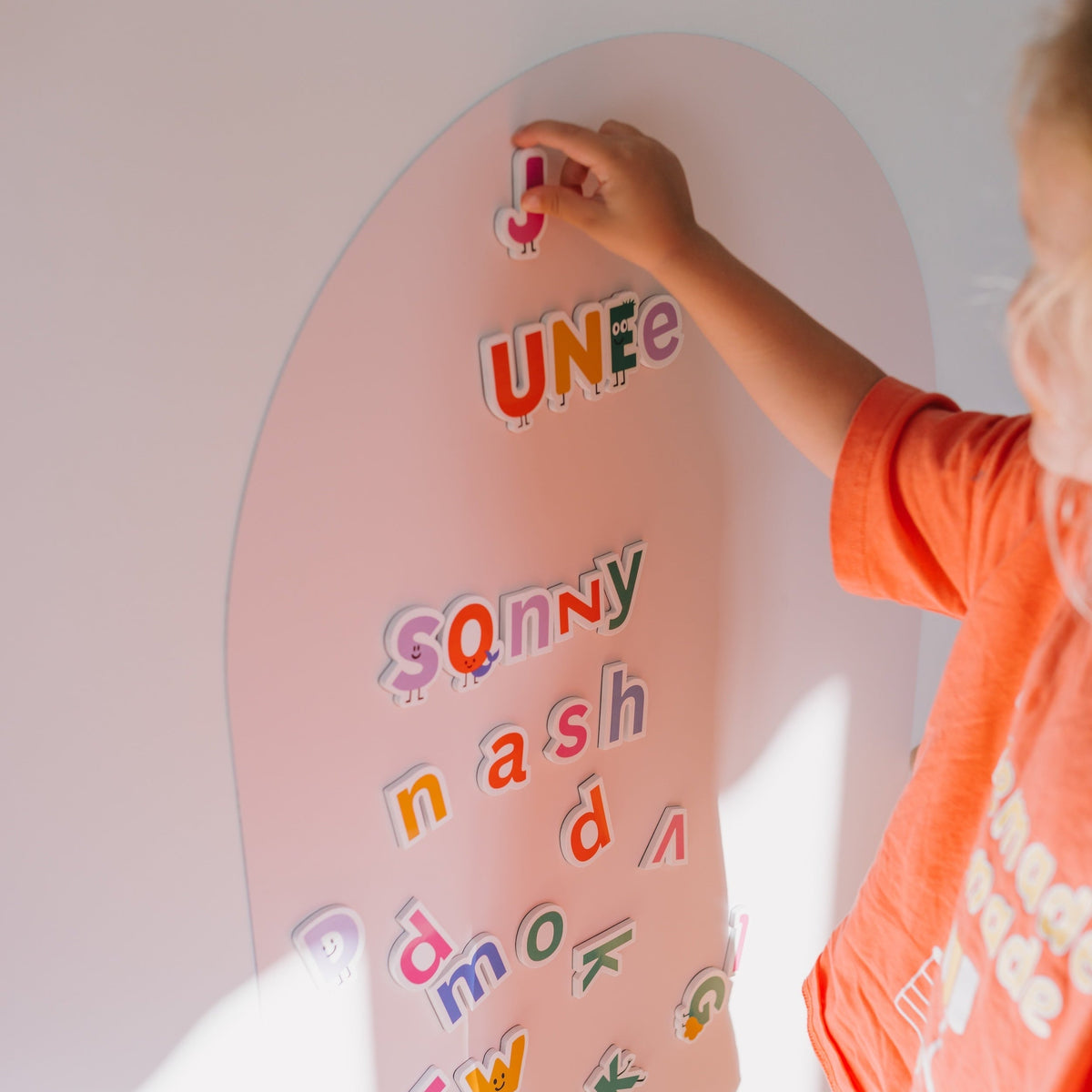 Spelling with Smartypals magnetic letters