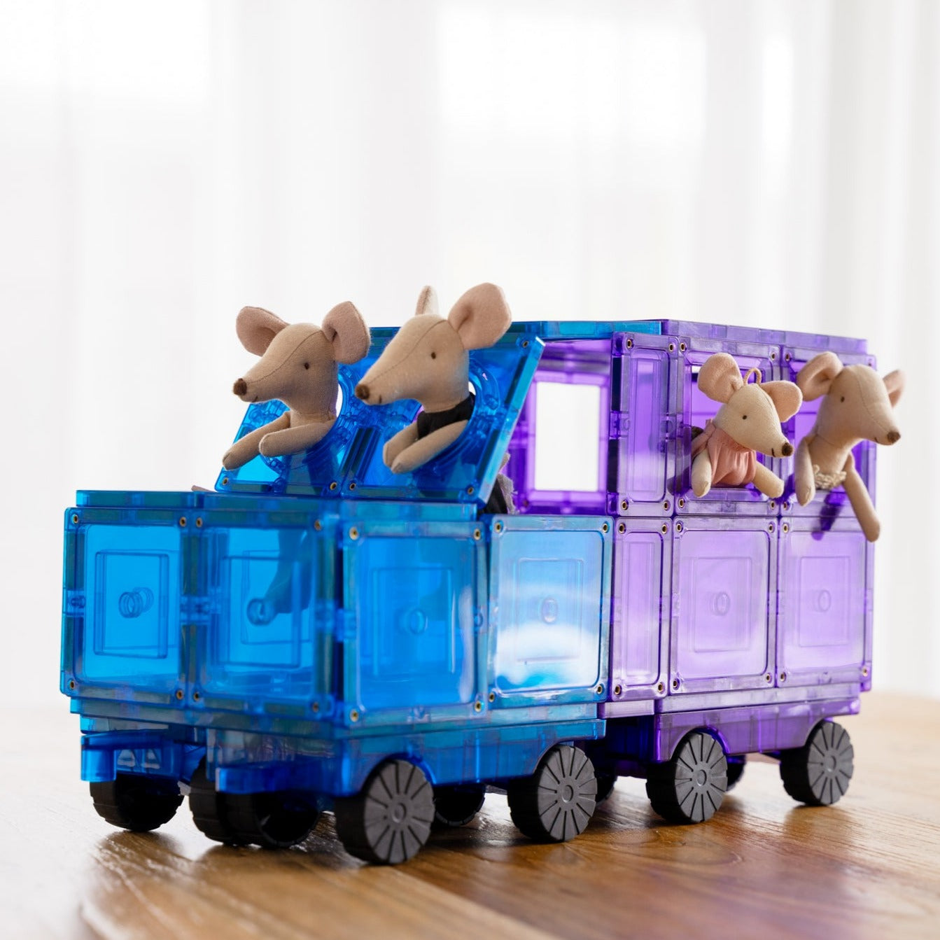 28 Piece Car Set