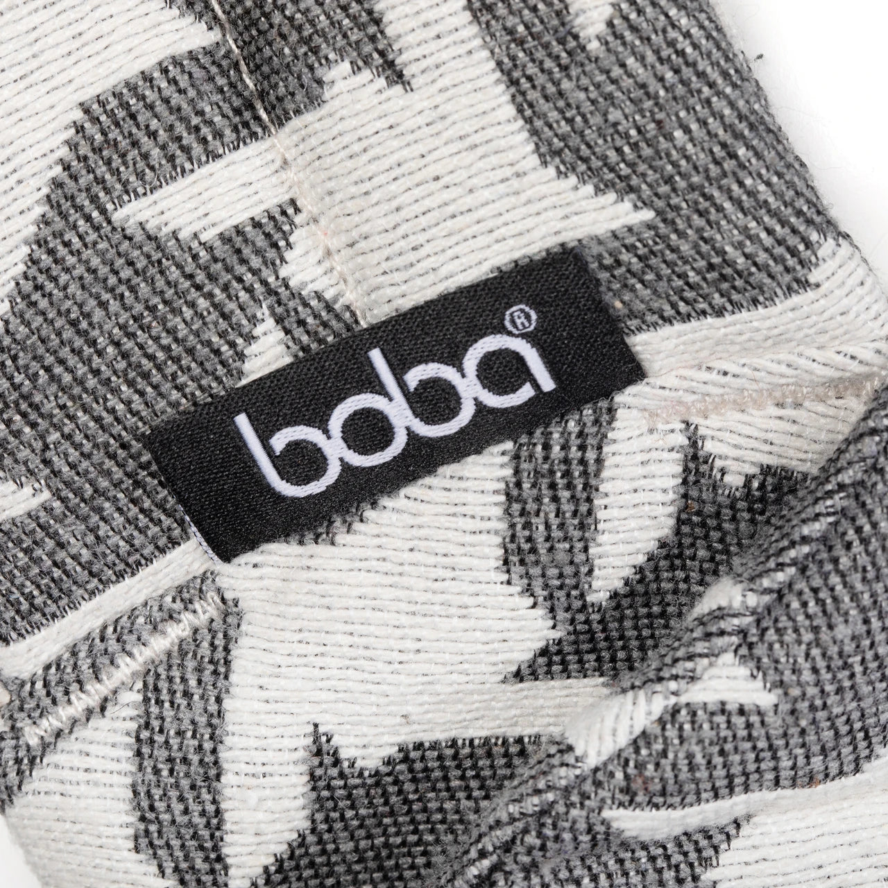 boba auri in grey houndstooth