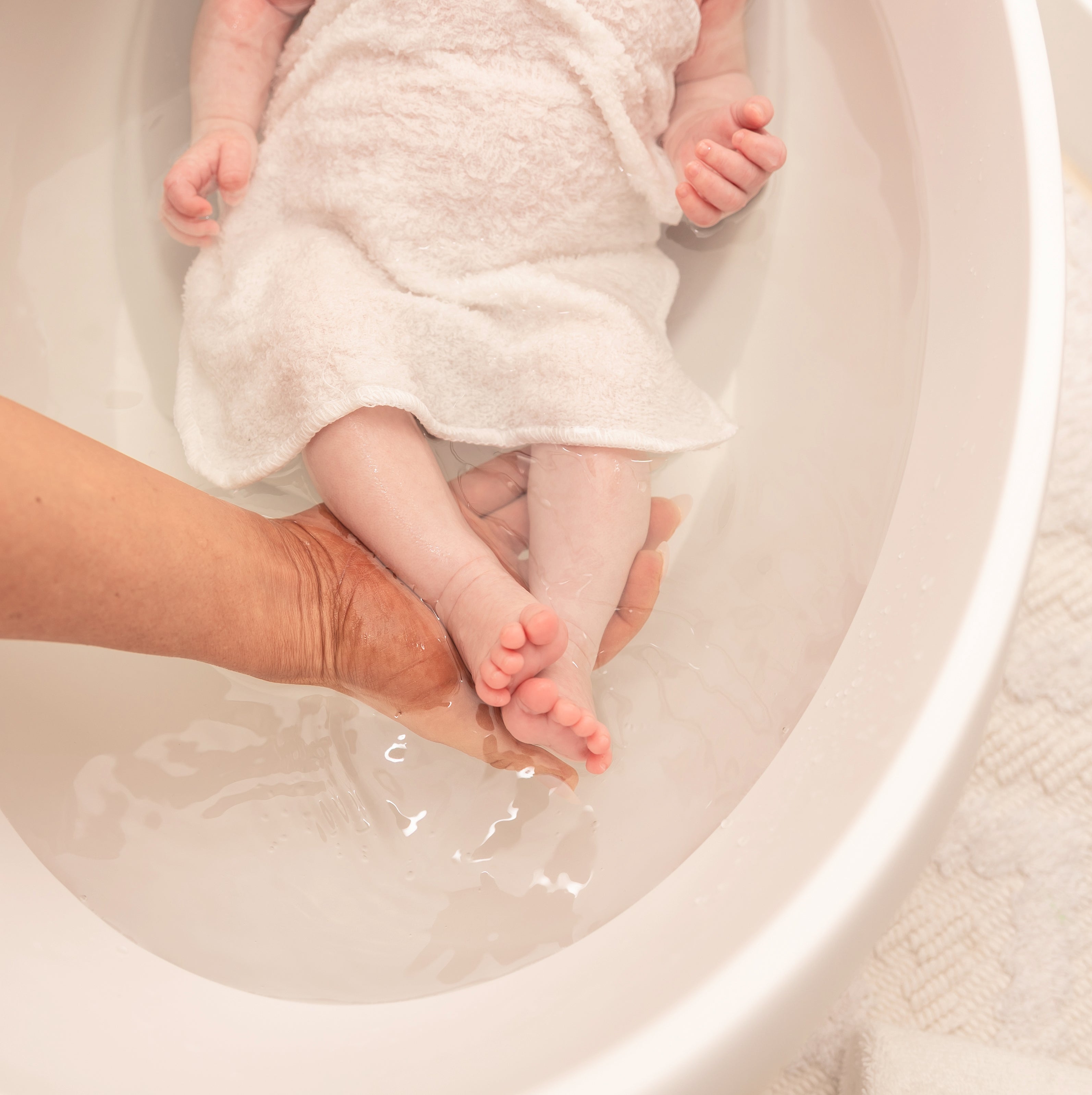 Bubble Baby Bath with Newborn Insert