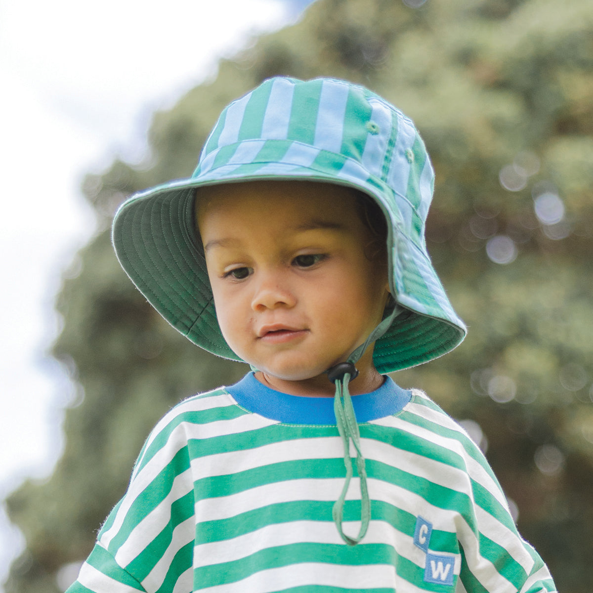 Crywolf Reversible Bucket Hat in Deck Stripe - lifestyle 1