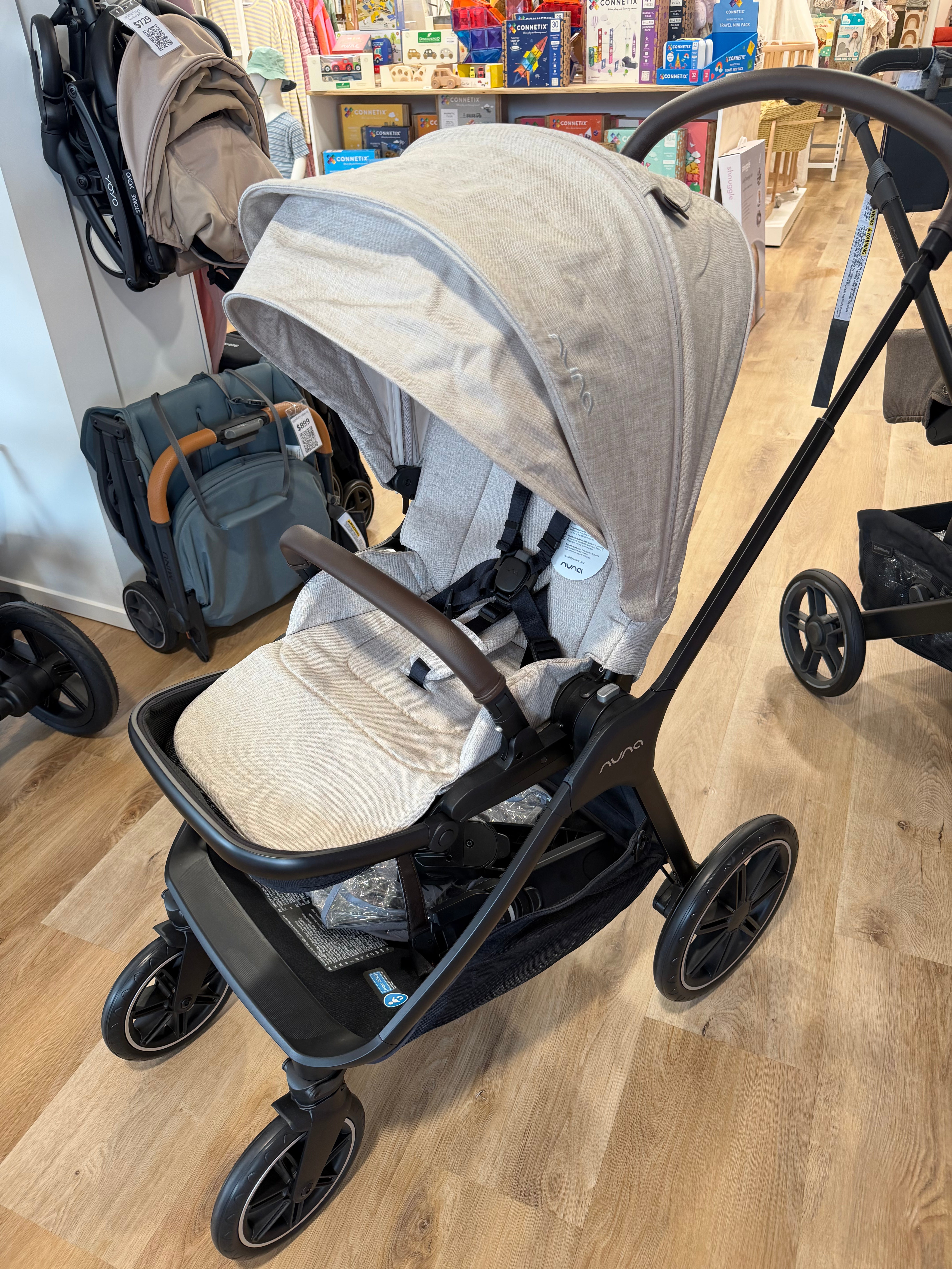 nuna triv lx biscotti