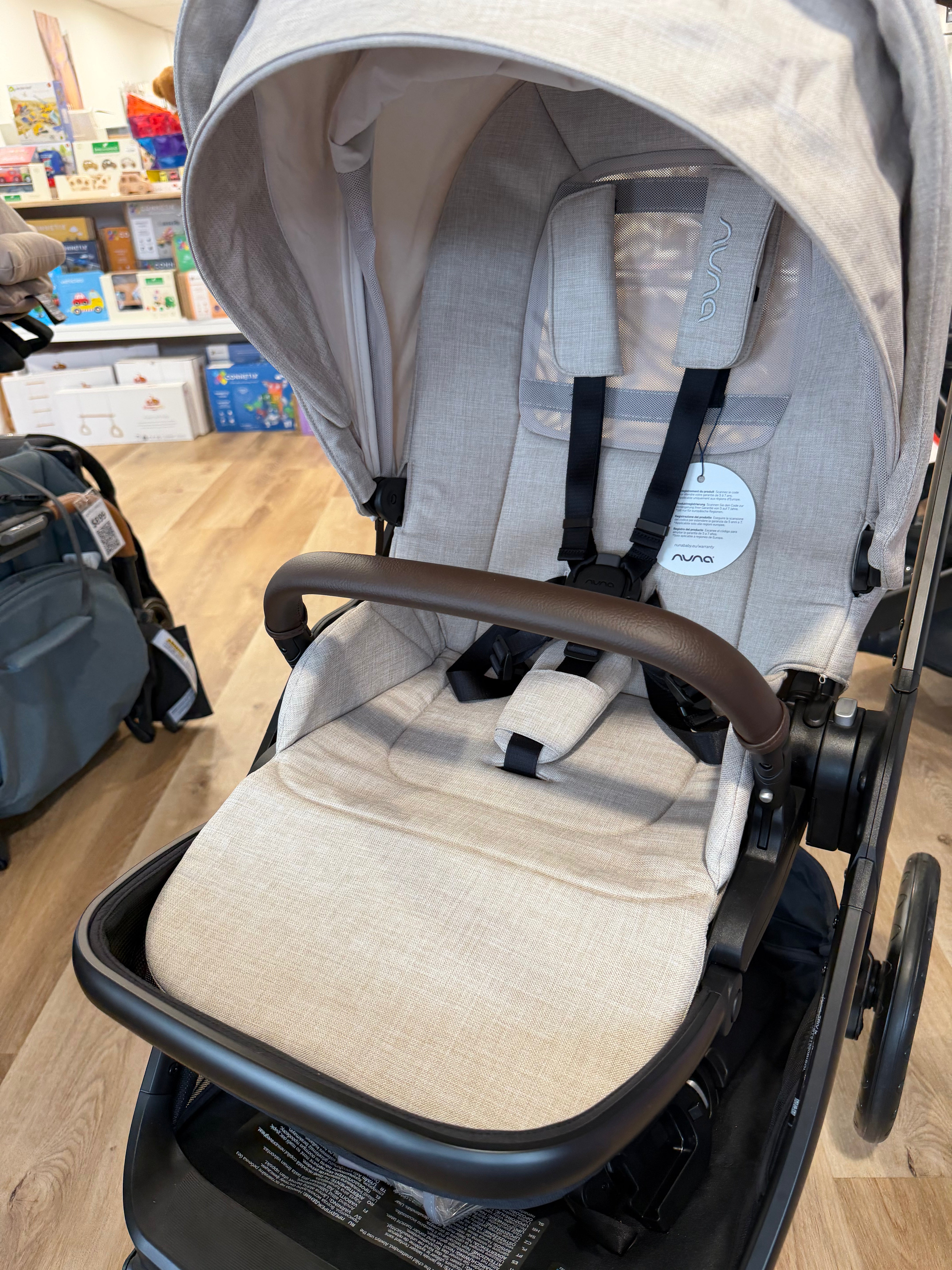 Nuna TRIV LX Stroller | Ex-Display