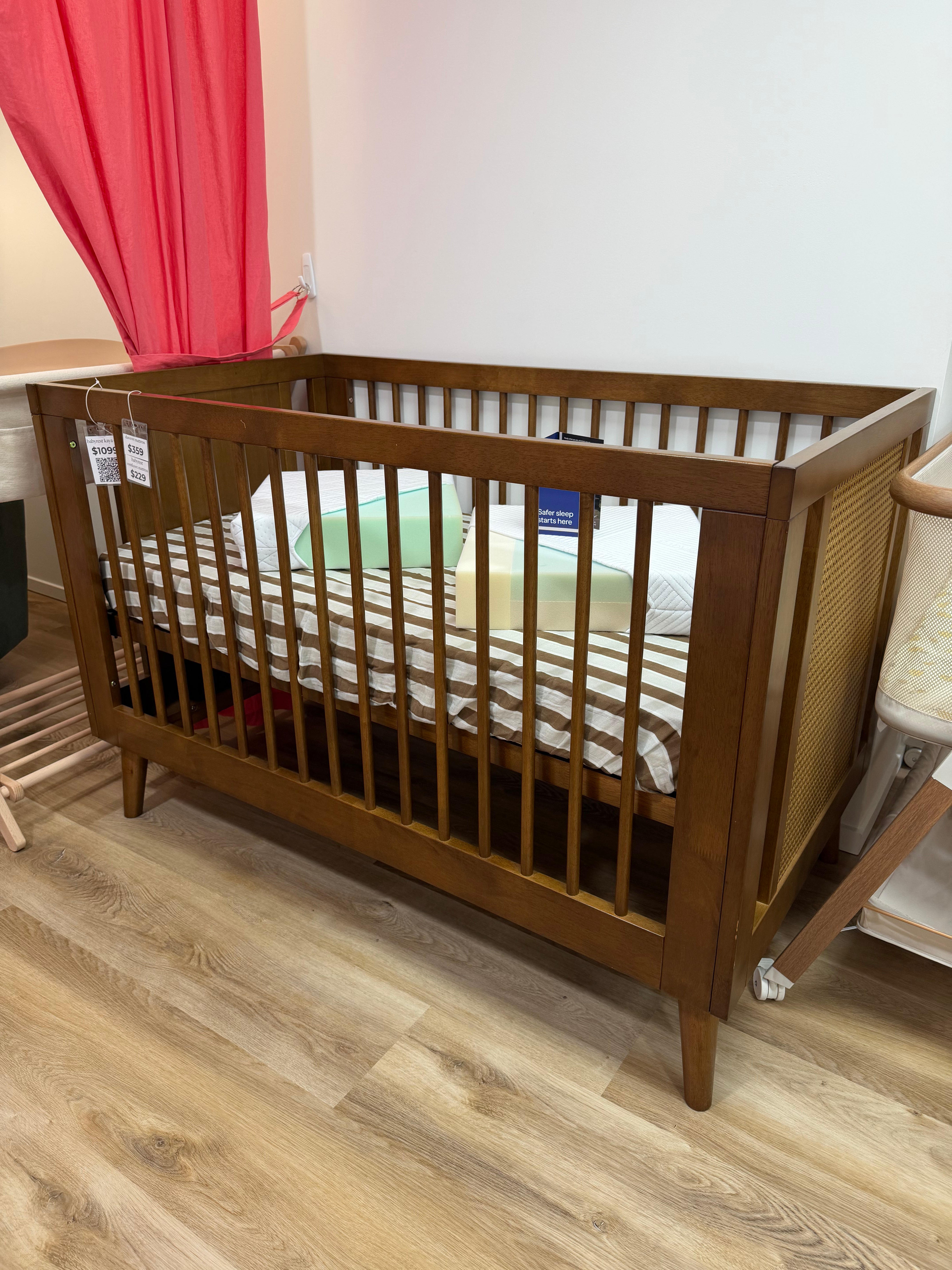 Babyrest Kaya cot teak