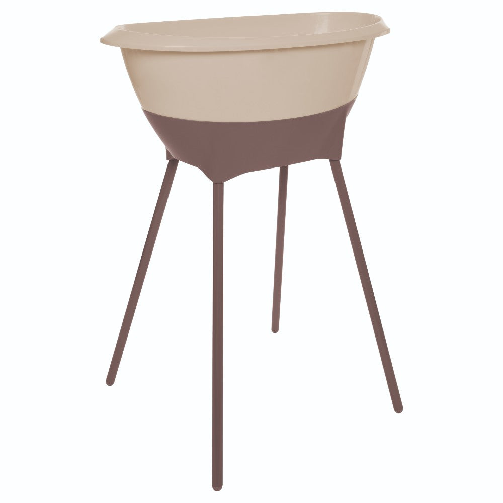 Luma Baby Bath in Almond, interior seating ridge