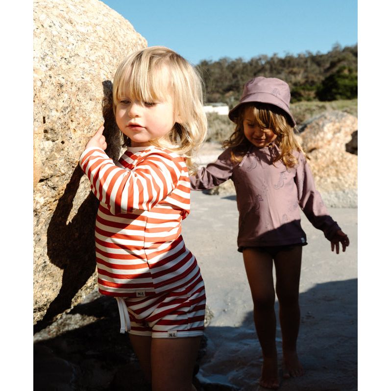 NATURE BABY red sea stripe splash shorts