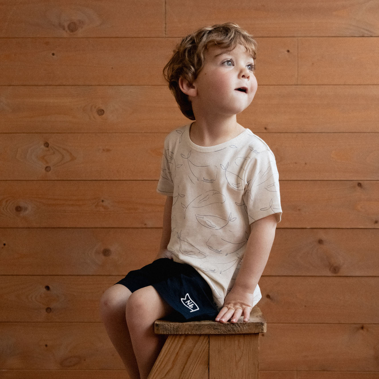 Nature baby river tee whale