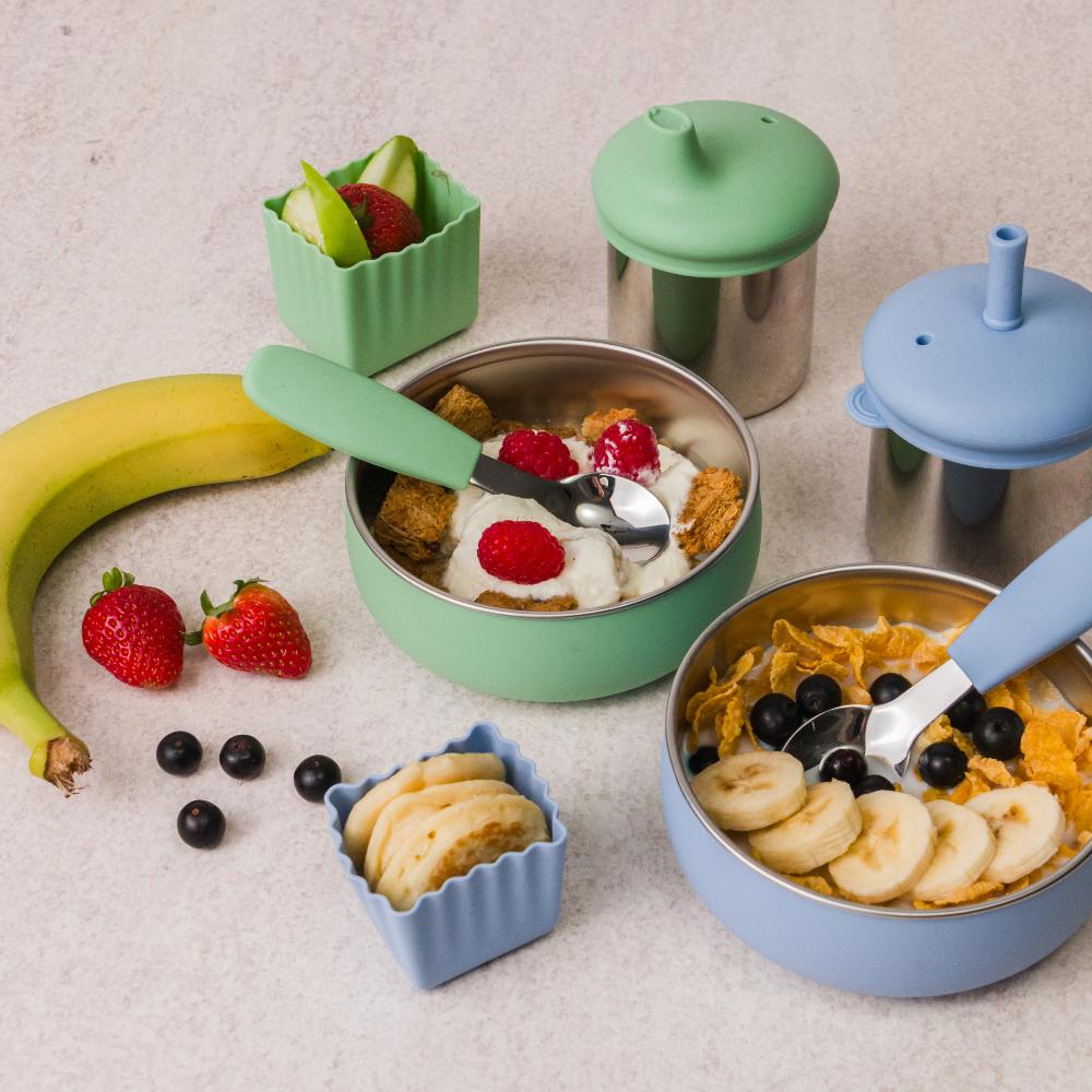 nestling stainless steel dinnerware